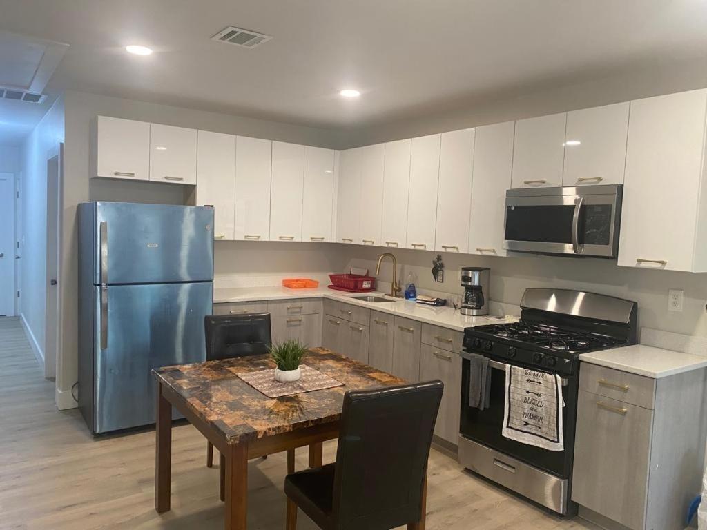 King Suite 8Mins To Newark Airport Exterior foto